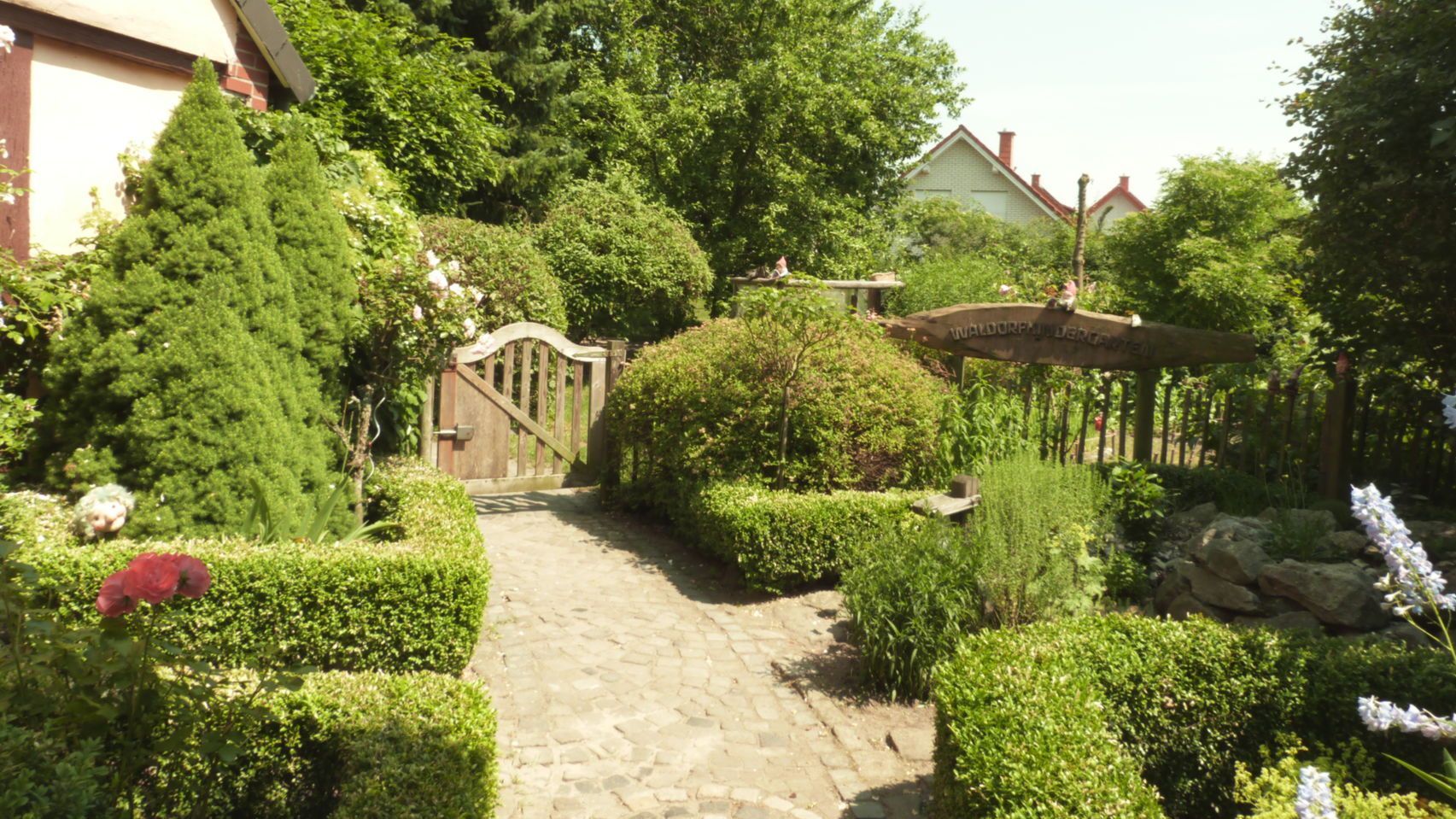 Gartenweg zum Waldorfkindergarten